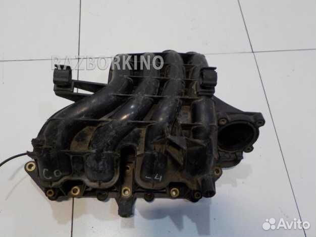 Впускной коллектор Шкода