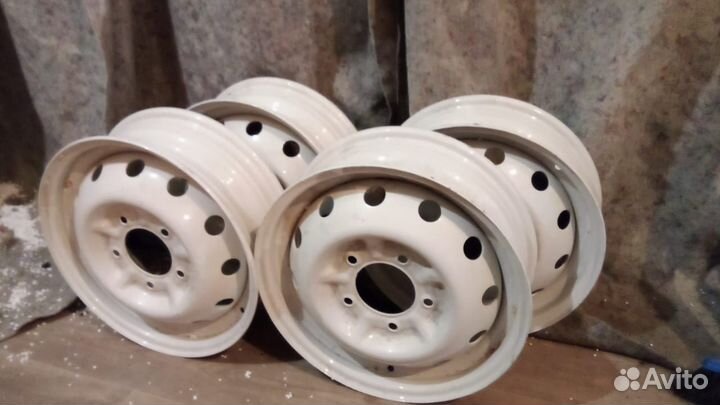 Диски штампы r16 на ниву