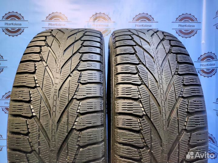 Nokian Tyres Hakkapeliitta R2 SUV 255/55 R20 96R