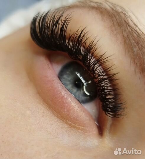 Наращивание ресниц. покраска бровей