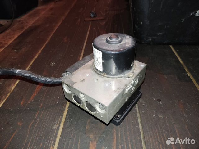Блок ABS VW T5 03-15