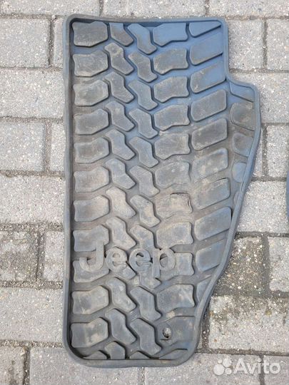 Автомобильные коврики