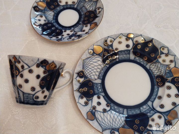 Чашка с 2 блюдцами, гжель