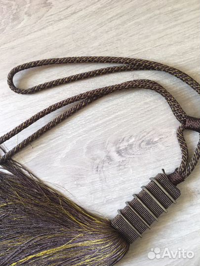 Подхват для шторы (декоративная кисть) 62см