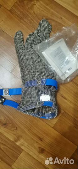 Новые кольчужные перчатки Euroflex и ножи