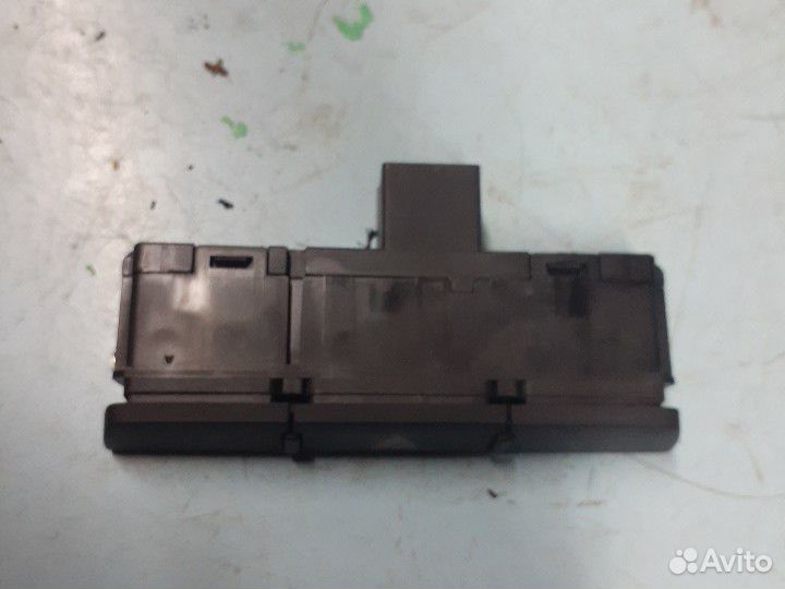 Кнопка аварийной сигнализации ESP Audi Q7 4l