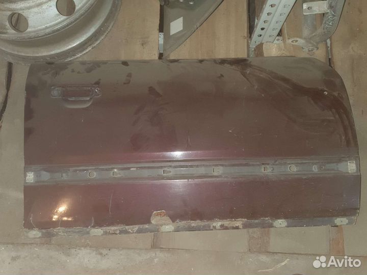 Дверь передняя правая Ауди 100 с4