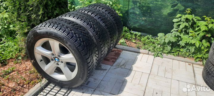 Goodyear UltraGrip 500 255/55 R18