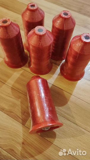 Нитки PolyArt для кожи, мебели, руля, автосалона