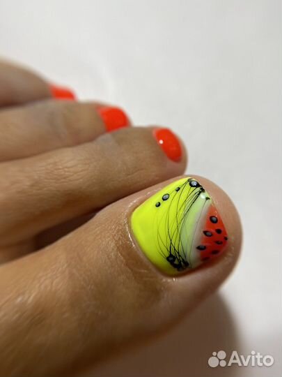 Наращивание ногтей, шеллак, педикюр