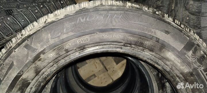 Michelin X-Ice North 215/65 R16 98T