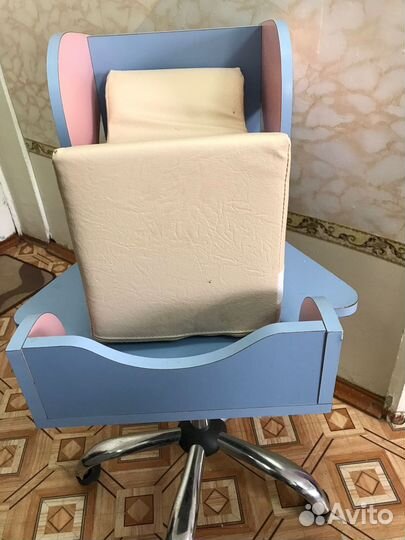 Детское кресло