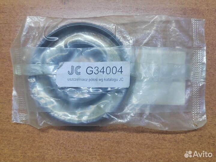 Сальник G34004