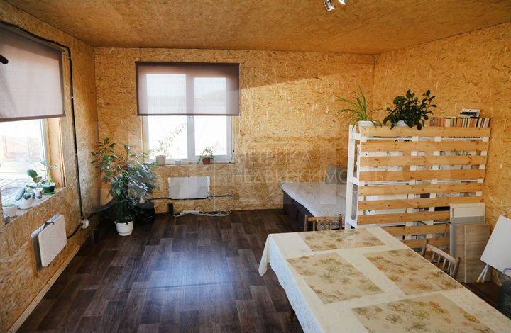 Дом 62,8 м² на участке 4 сот.