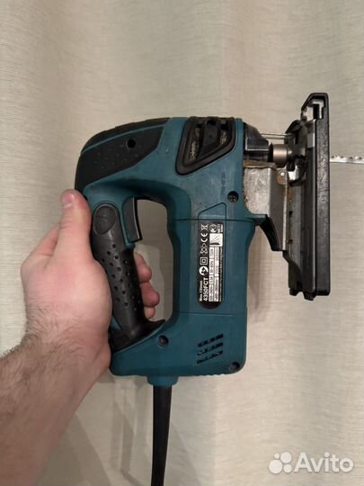 Лобзик Makita 4350fct