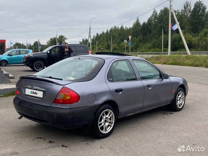 Ford Mondeo 1.8 МТ, 1998, 334 000 км