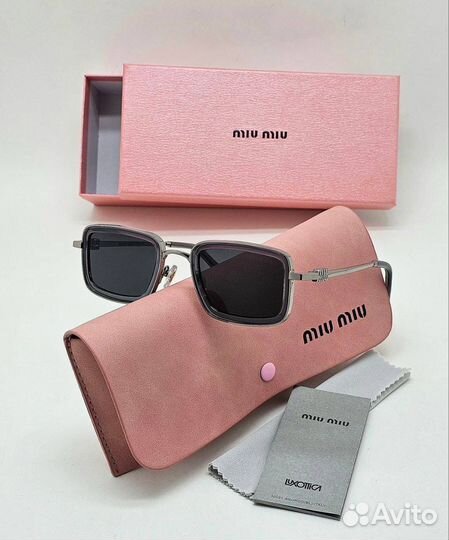 Солнцезащитные очки женские Miu Miu хит