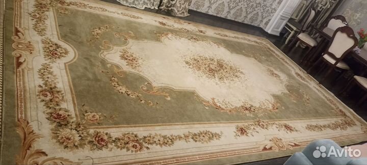 Ковер шерстяной