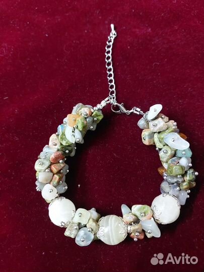 Украшения из натуральных камней