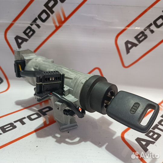 Замок зажигания Volkswagen Jetta 2010