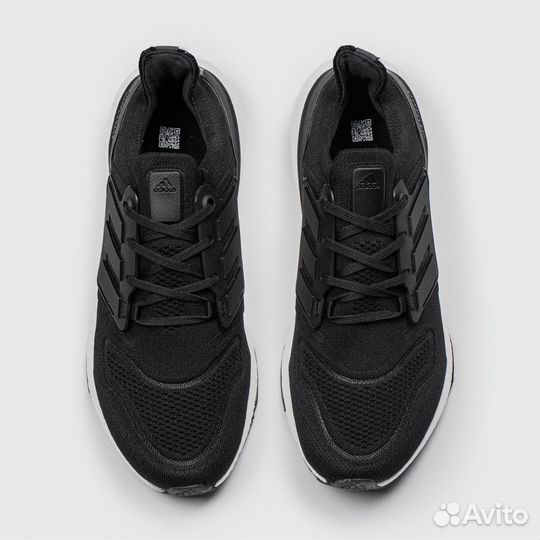 Кроссовки Adidas Ultraboost 22 Black White