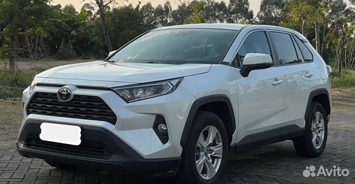 Toyota RAV4 2.0 CVT, 2021, 33 000 км