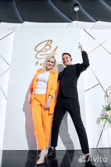 Ведущие Юлия и Максим