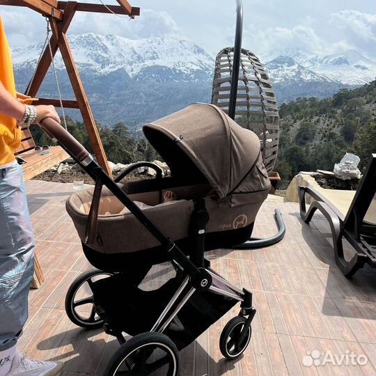 Детская прогулочная легкая коляска бу