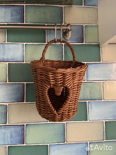 Кашпо из бумажной лозы