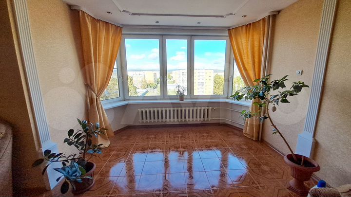 4-к. квартира, 110 м², 9/10 эт.