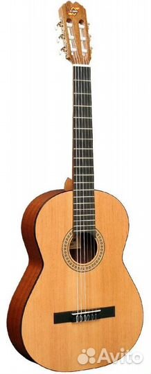 Классическая гитара Admira Rosario