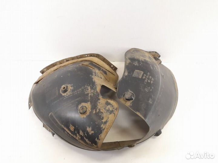 Подкрылок передний левый Hyundai Santa Fe 4 2018