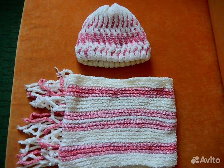 Комплект шапка и шарфик новые