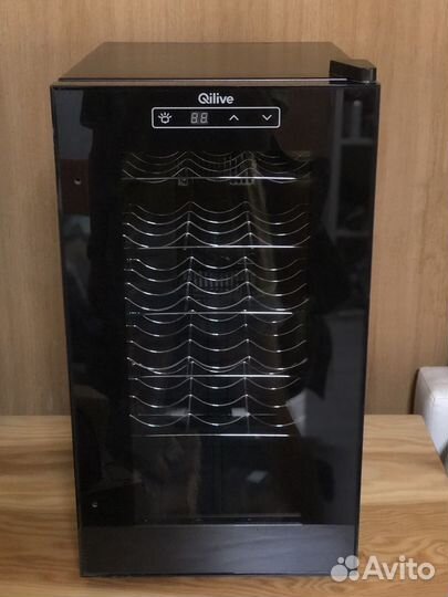 Винный шкаф Qilive