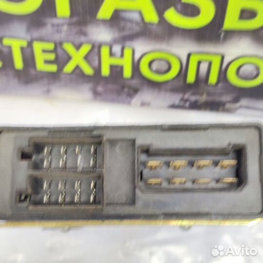 Блок комфорта Volkswagen Passat B3