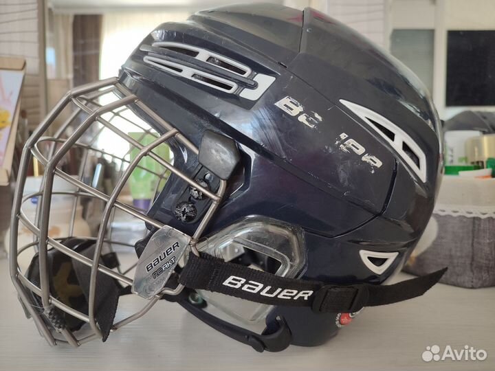 Хоккейный шлем Bauer reakt