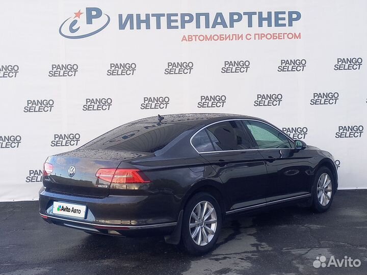 Volkswagen Passat 1.8 AMT, 2015, 205 254 км