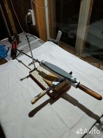 Точилка для кухонных и охотничьих ножей Модель- 1