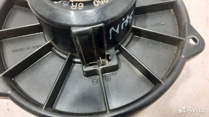 Моторчик печки Mitsubishi Eterna E52 4G93