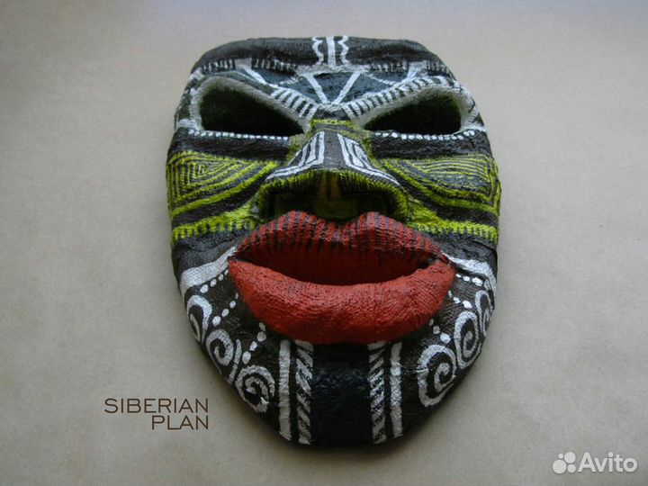 Африканская этническая маска 