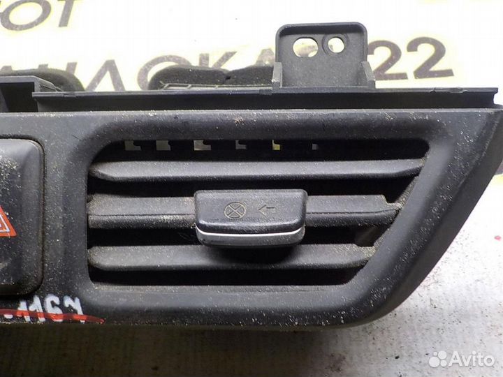 Дефлектор воздушный KIA RIO III (UB) 2011-2017