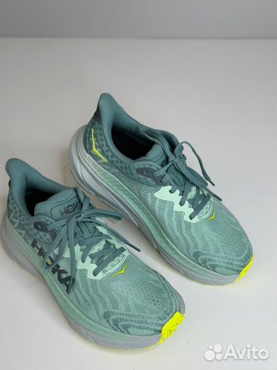 Кроссовки Hoka clifton 9 стелька 26 см