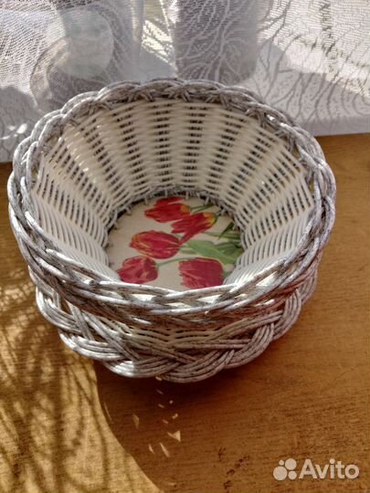 Корзинки плетеные из прутка (ротанга)