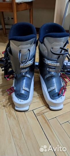 Горнолыжные ботинки