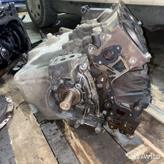 Блок цилиндров Mitsubishi Pajero 3 3.5