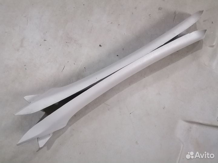 Накладка стойки лобового стекла Nissan Primera P11