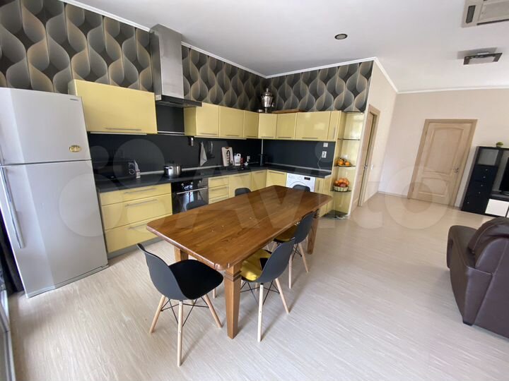 Дом 110 м² на участке 2 сот.