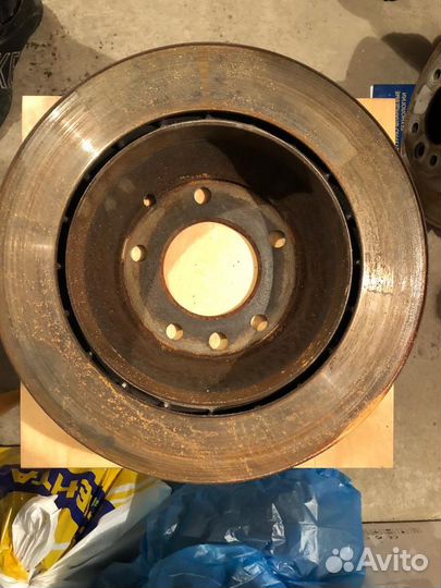 Тормозные диски для Touareg 2015 г