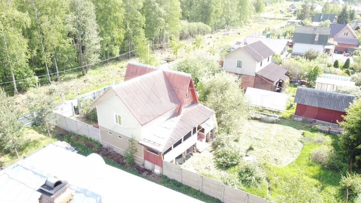 Дом 169 м² на участке 6 сот.