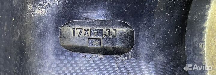 Японские оригинальные литые диски 17х7 JJ 35
